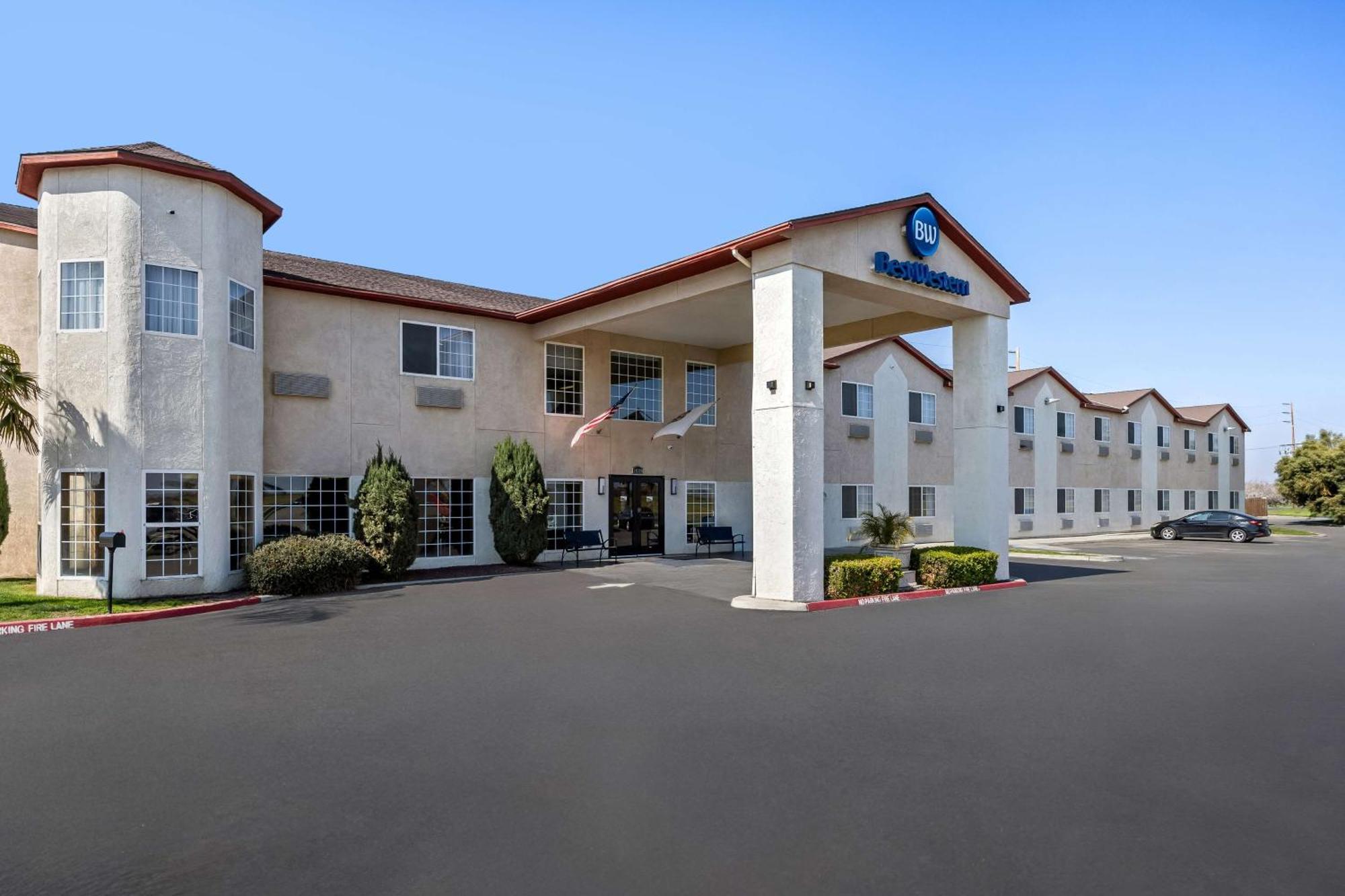 Best Western Liberty Inn Delano Exterior photo